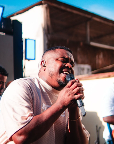 Saulo Lopes  - Artista Musical