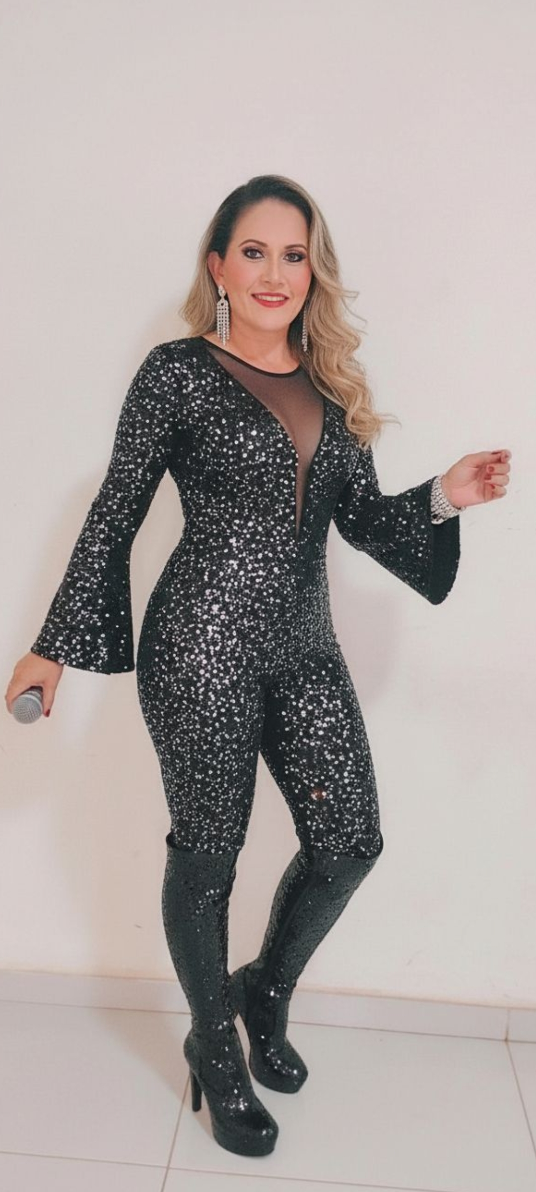 Luana Costa - Artista Musical