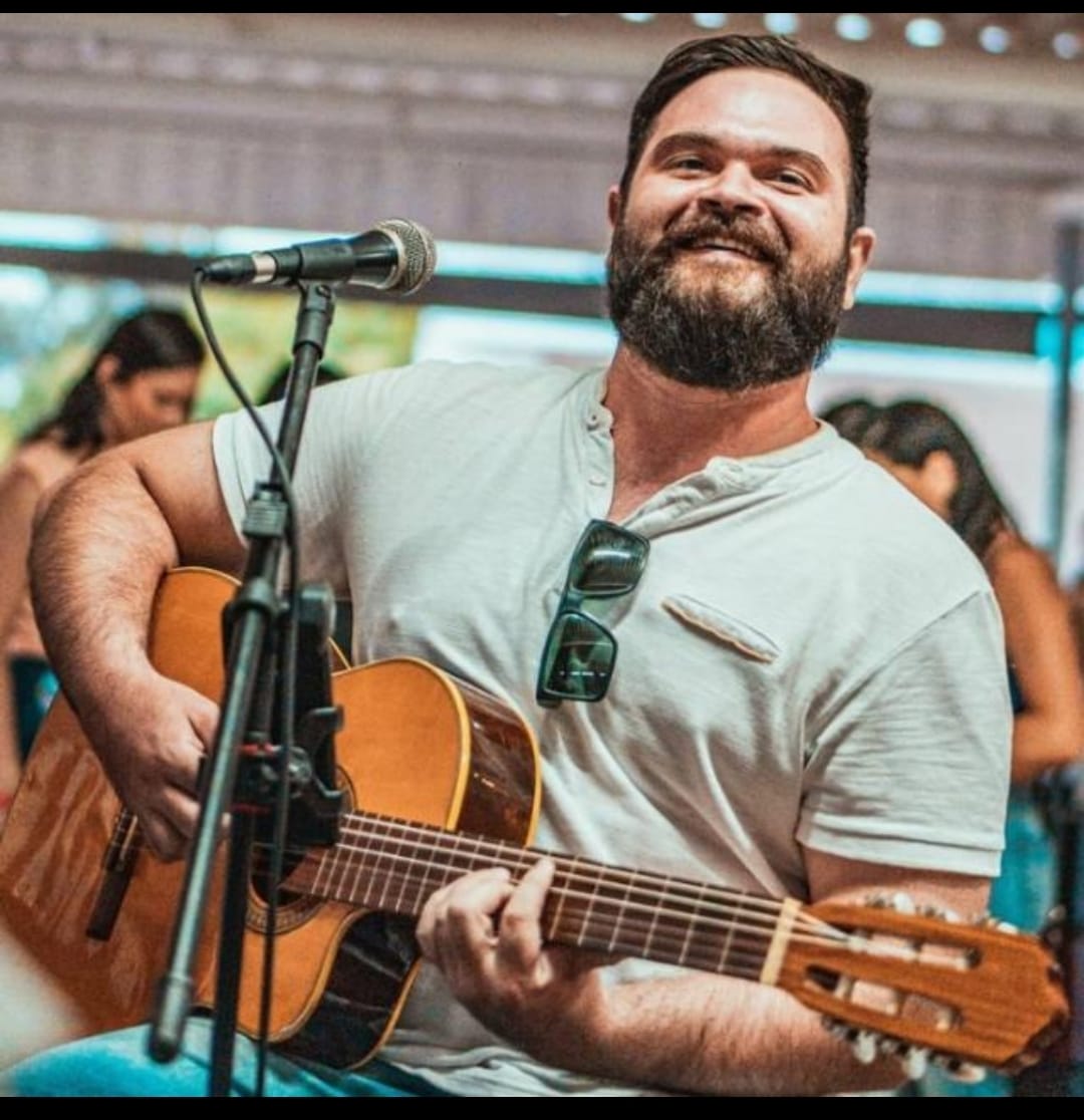 Roque Junior - Artista Musical